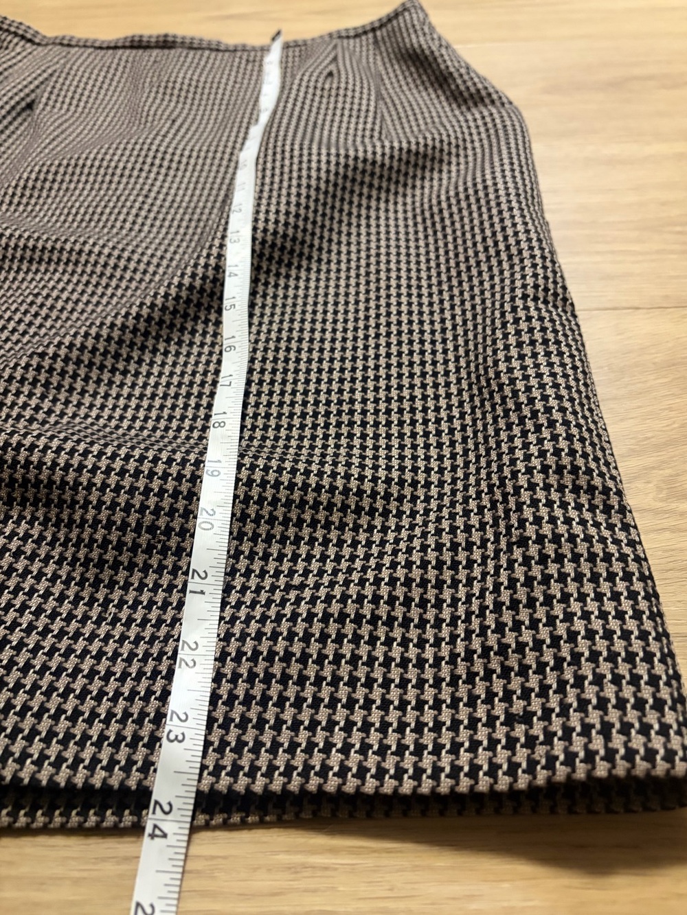 Miss Pendleton Houndstooth 100% Pure Wool Skirt Size 14, Vintage, Ready for Fall - Picture 5 of 8